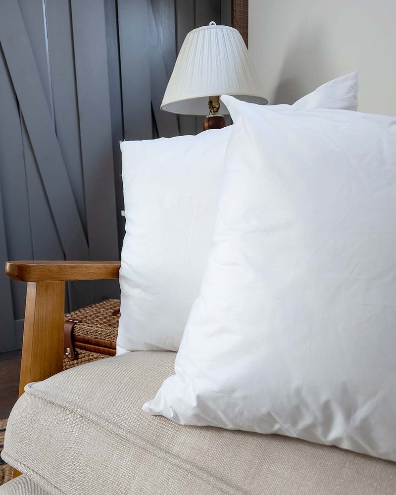 Throw Pillow Inserts Synthetic Down Alternative (Twin Pack)