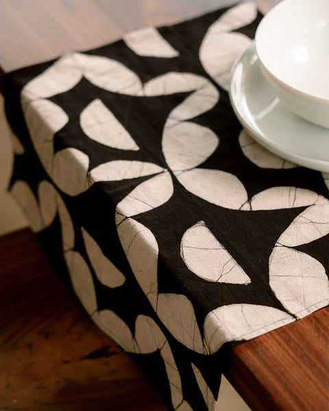 Aruna Batik Dinner Napkin Set