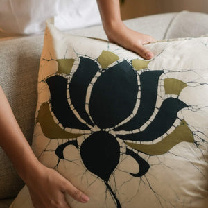 Neluma Throw Pillow - 18" x 18" - Khaki and Forest Green on Ivory - Image 3