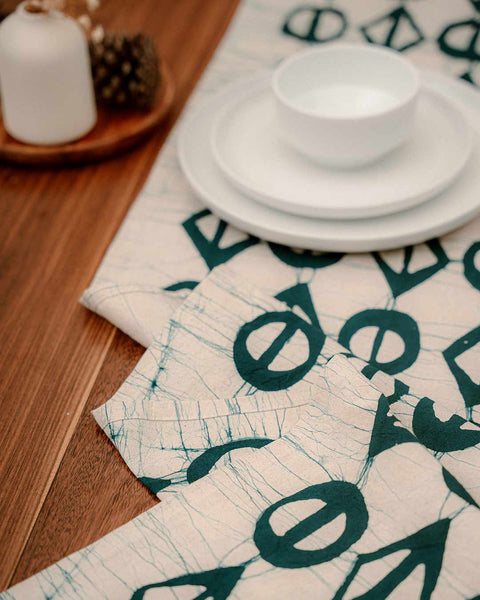 Thrigona Batik Table & Bed Runner