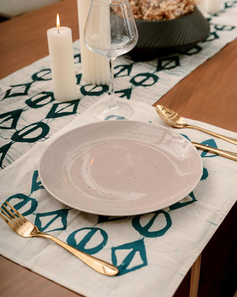 Thrigona Blue Dinning Set (4 seater)