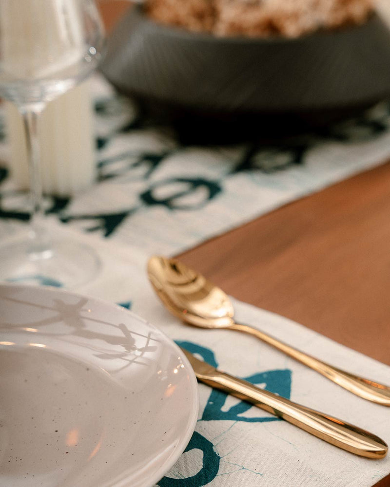 Thrigona Blue Dinning Set (4 seater)